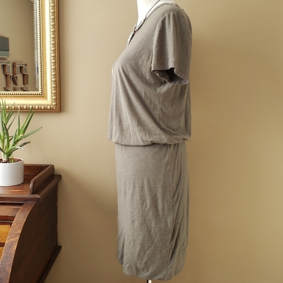 James Perse Short Sleeve Blouson Dress Green Ruched Size Large NWT - Picture 8 of 10